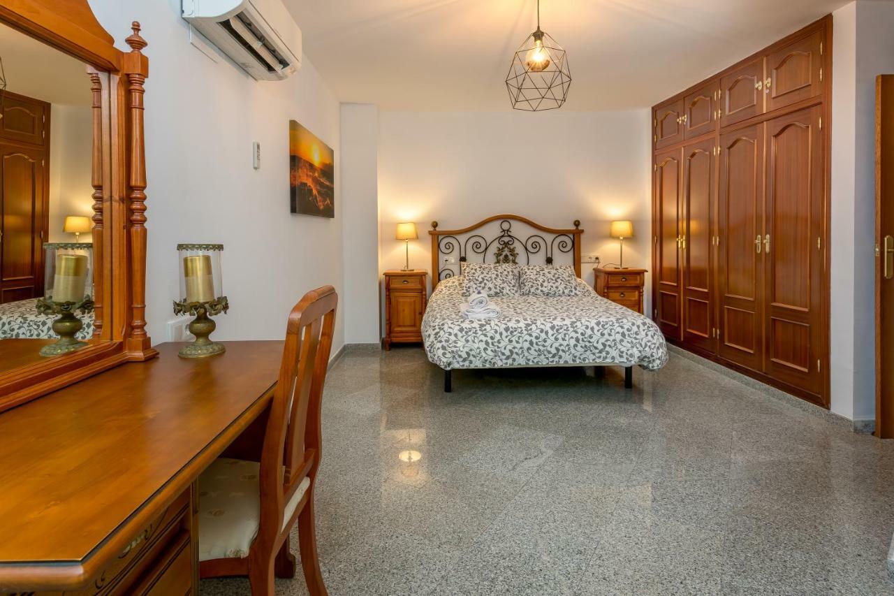 Sf Carihuela Luxury Suite Τορρεμολίνος Εξωτερικό φωτογραφία